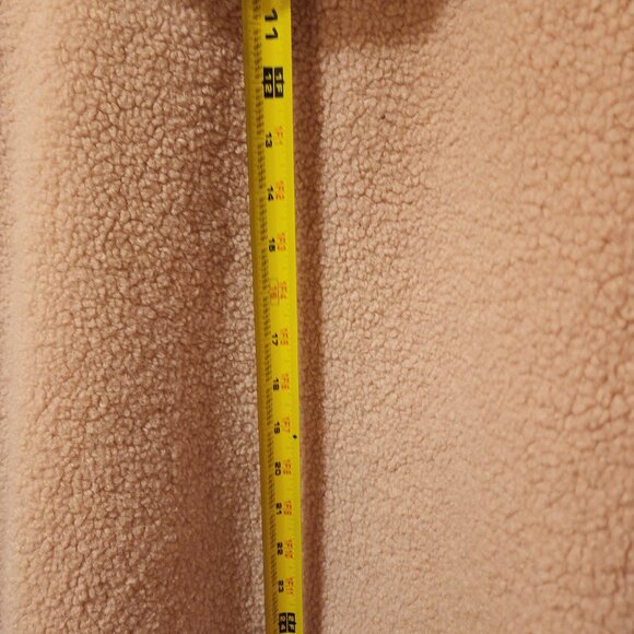 Koolaburra by UGG Shacket 1X Blush Faux Sherpa with Button Off Hood Poly. Lining - Picture 10 of 16